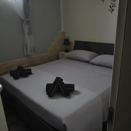 Apartment La Perla Marina